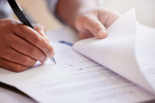 When Unregistered Conveyancing and Land Registation meet extremely extremely extremely long title going over four lines